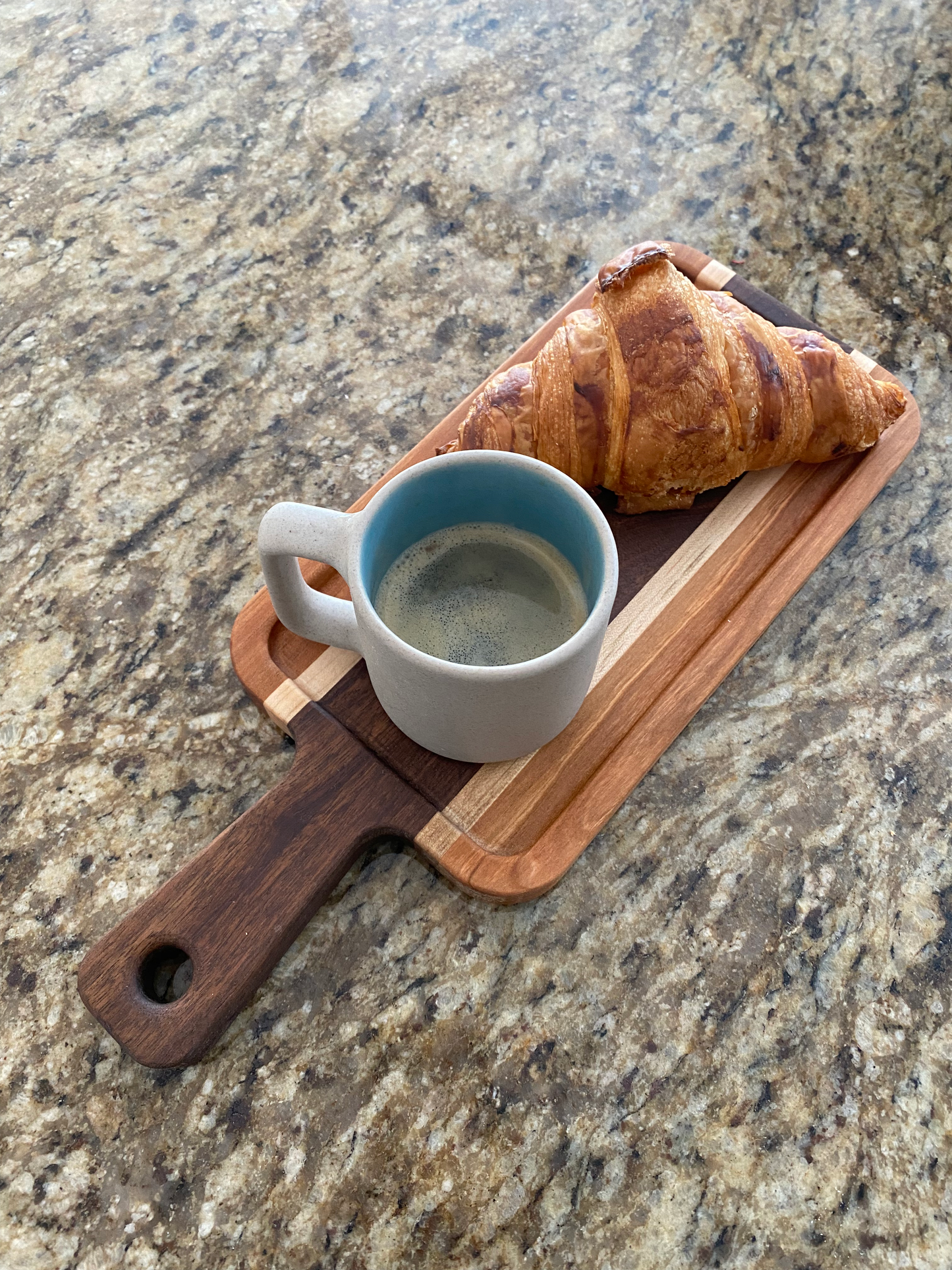 Breakfast tray | Wood tray | Natural Wood tray | Food serving tray | Sushi tray | Home Decor | Kitchen Art | Gift for her | Gift for mum