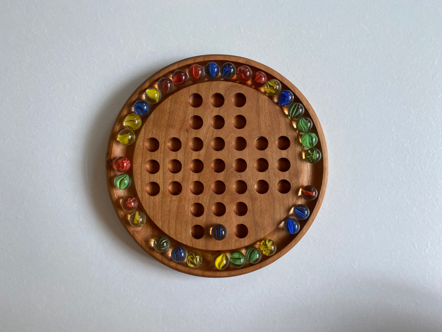 Handcraft Wooden Marble Solitaire Board Game | 7.75" 33 holes Marble Solitaire |  Wooden Board Game | Coffee Table Decor